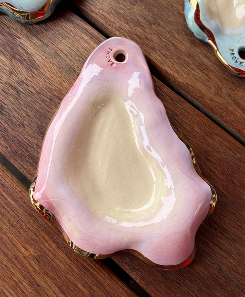 P3 - Pink Oyster Plate